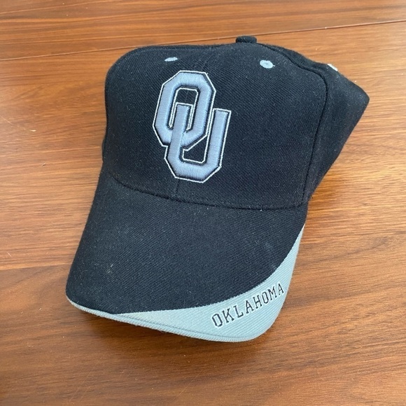 Oklahoma University Sooners Hat - Picture 4 of 4